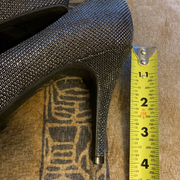 Fergalicious -Fergie silver heels (7.5) **2/$35** - Picture 2 of 9
